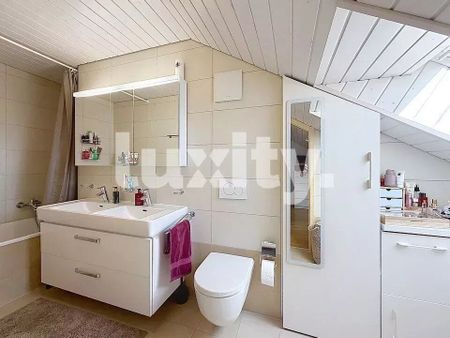 Superb bright duplex on the top floor in Aubonne with exceptional view – Available from 1st August - Photo 5