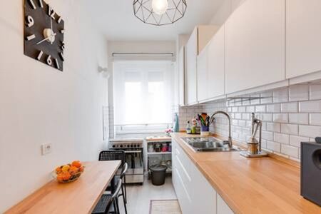 Piazza della Radio, Rome, Lazio 00146 - Photo 4