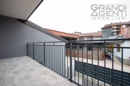 Appartamento in Affitto - Photo 2