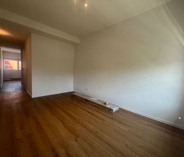 Appartement te huur - Foto 3