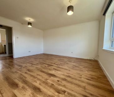 21 Caledonia Court - Photo 1