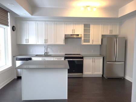 For Lease - 9580 Islington Avenue Unit# 232, Vaughan, Ontario - Photo 2