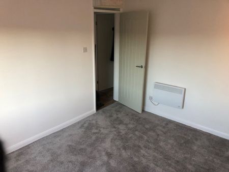 1 Bed Flat, Westlowe Court, LE3 - Photo 3
