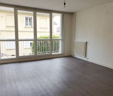 Location Appartement 3 pièces 55m² FONTENAY LE FLEURY 78330 - Photo 1