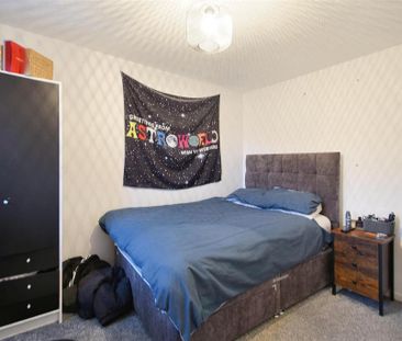 3 bedroom terraced house to rent - Photo 6