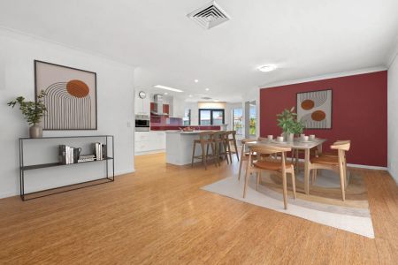 Paradise Found - Swimming pool and Lawn Maintenance included in the Lease ! - Photo 4