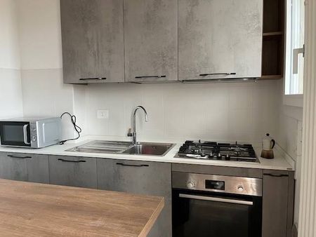 Trilocale ristrutturato e arredato - Photo 3