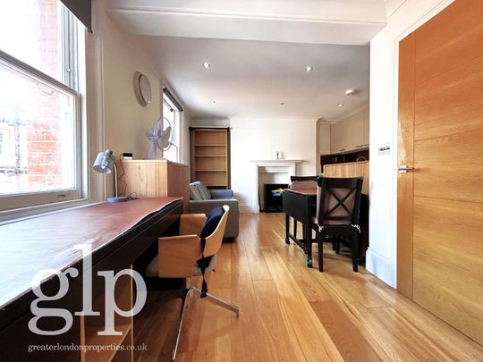 Studio to rent - Photo 1