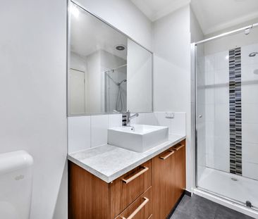 Perfect Low Maintenance Double Storey Unit in Prime Werribee Locati... - Photo 3