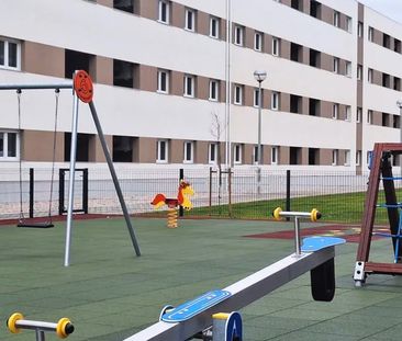 New 3 bedroom flat near C.C. Glicinias, Aveiro! - Photo 4