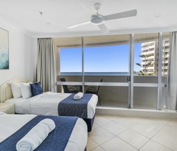 FULLY FURNISHED THREE BEDROOM BEACHFRONT APARTMENT - Photo 5