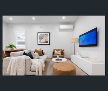 A PERFECTLY POSITIONED STUNNER - Photo 1