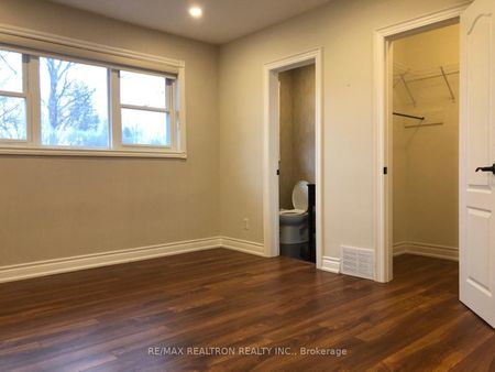 For Lease - 654 Ellengale Road Unit# Main, Burlington, Ontario - Photo 3