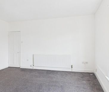 1 bedroom ground floor flat to rent - Photo 6