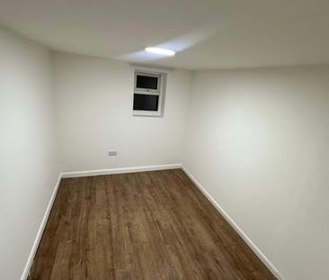 2 Bed Semi-Detached House, Katherine Road, E6 - Photo 2