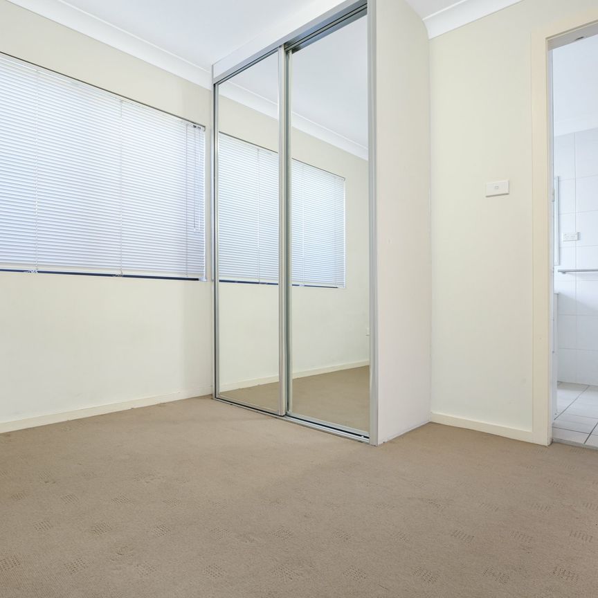 2/177 Church Street, WOLLONGONG - Photo 1