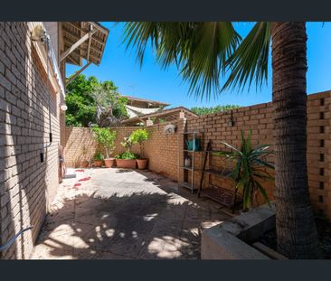 Idyllic Location Low Maintenance Townhouse! - Photo 3