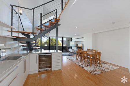 3/220 Nicholson Road - Photo 2