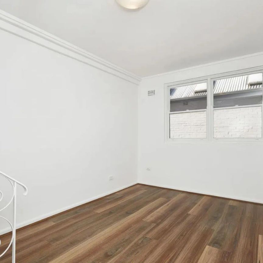 3/49 Thomas Street, Ashfield. - Photo 1