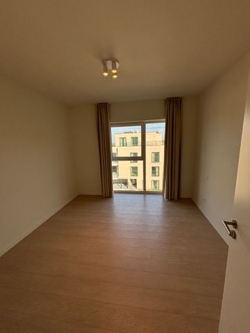 Penthouse/nieuwbouwappartement te huur: 3 slaapkamers of 2 + bureau/dressing - Photo 5