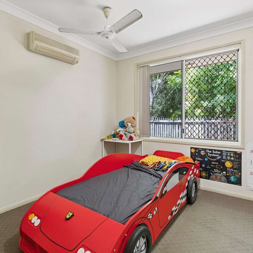 LARGE FAMILY HOME IN FOREST GARDENS - Photo 1