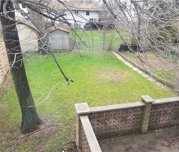 For Lease - 79 Osborne Crescent, Oakville, Ontario - Photo 2