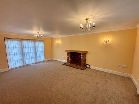 Webbs Way, Thetford, Hockwold - Photo 2