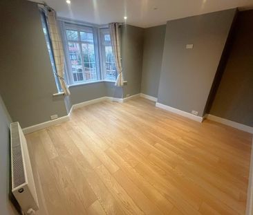 4 bedroom semi-detached house to rent - Photo 1