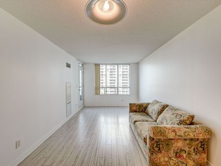 For Lease - 335 Rathburn Road Unit# 701, Mississauga, Ontario - Photo 5