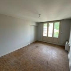 Appartement 4 pièces à louer Rive de Gier - 42800 / Réf: LA3706-COMPANY39997BYE - Photo 1