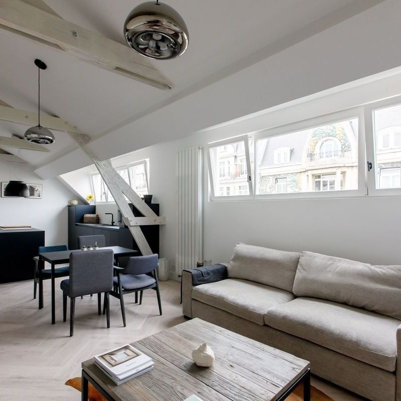 Appartement te huur in Brussel voor € 1.795 met 2 slaapkamers - Photo 1
