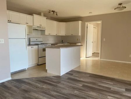 RP158 | 1 Month Free – 2 Bedroom Apartment | Rivers Edge, Okotoks — 2 Bed-1 Bath - Photo 2