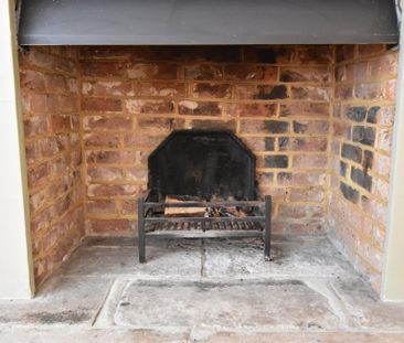 2 bedroom detached house to rent - Photo 1