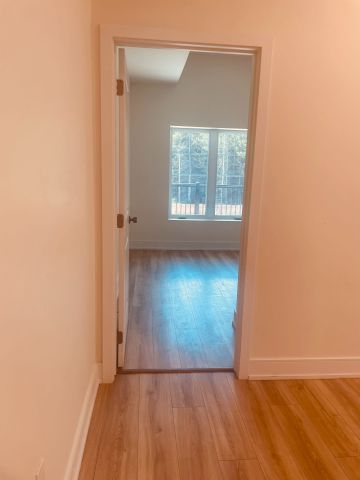 For Lease - 121 Mary Street Unit# Unit 205, Clearview, Ontario - Photo 3