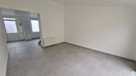 Location Maison LE PETIT QUEVILLY - Photo 2