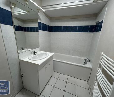 Location Appartement 2 pièces 48m² LAVAL 53000 - Photo 2
