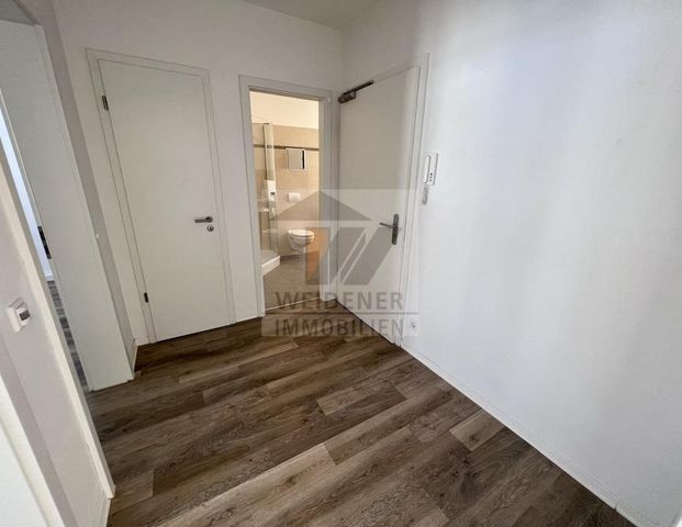 Moderne 3 Raum Wohnung mit Wanne, Dusche und Balkon in Gera-Debschwitz! - Photo 1
