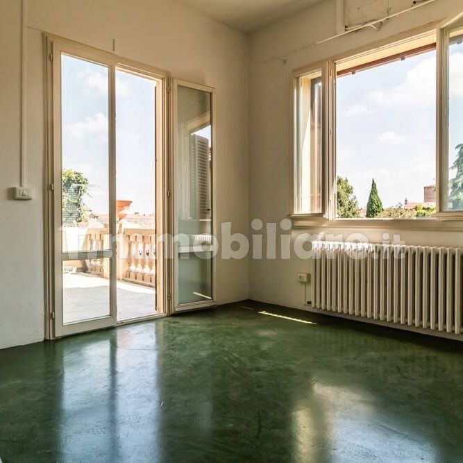 Quadrilocale via Santo Stefano 30, Centro Storico, Bologna - Foto 1