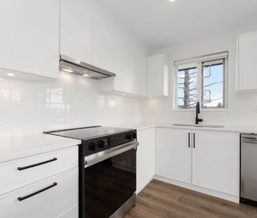 22575 Brown Avenue condo — Maple Ridge, BC (1-Bedroom) - 1 Bedroom - Photo 1