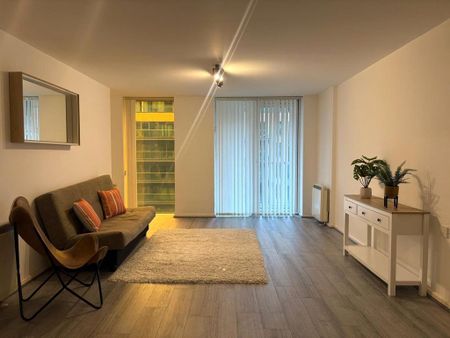 2 bedroom apartment to rent - Photo 3