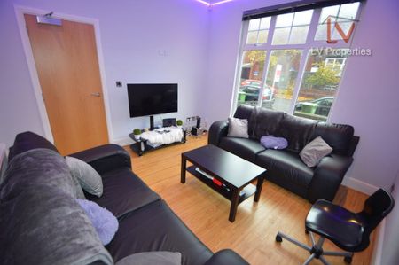 Royal Park Avenue - Photo 2