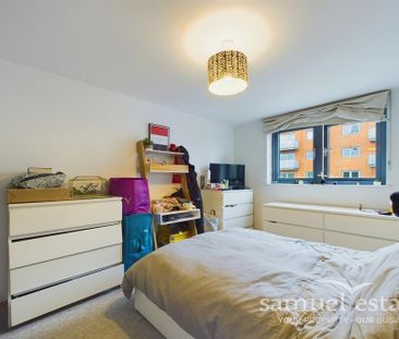 1 bedroom flat to rent - Photo 5