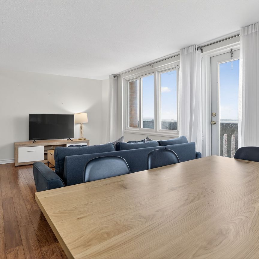 For Lease - 1599 Lassiter Terrace Unit# 605, Beacon Hill North - South and Area, Ontario - Photo 1