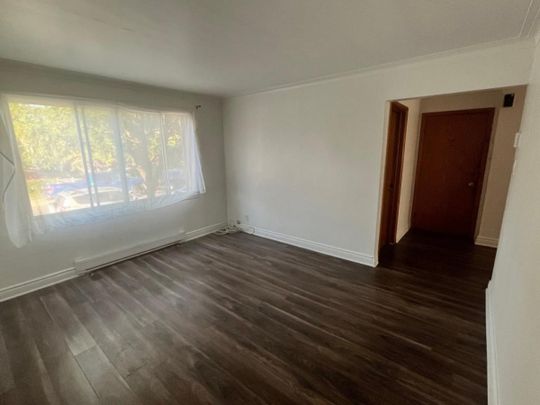 9334 12e Avenue - Photo 1