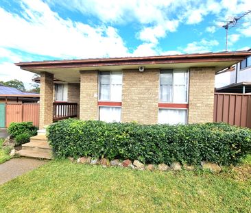 38 Conrad Street, Wetherill Park NSW 2164 - House For Rent | Domain - Photo 5