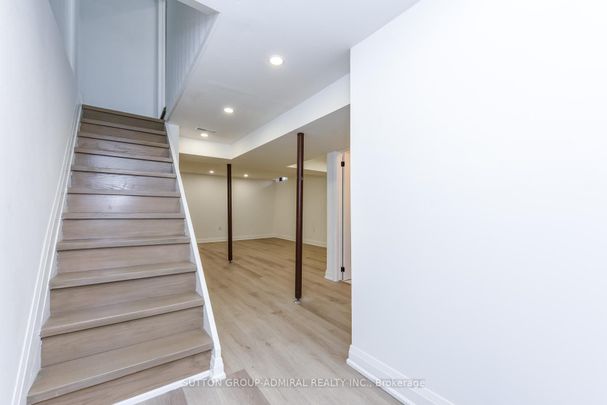 For Lease - 4 Hardcastle Court, Brampton, Ontario - Photo 1