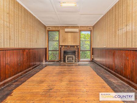 CHARMING 3 BEDROOMS HOME - Photo 3