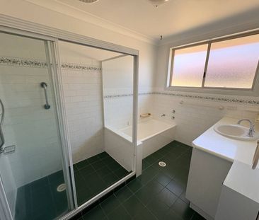 LOW MAINTENANCE AFFORDABILITY IN TOWNSEND - Photo 4