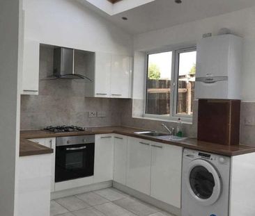 Tiverton Road, Edgware, HA8 - Photo 4