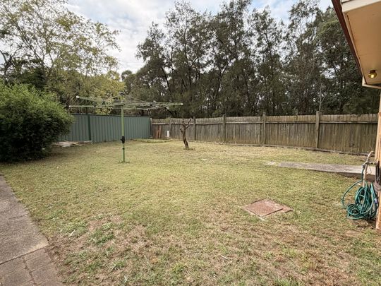 When space and location are key - Photo 1